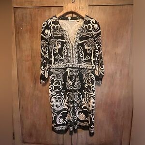 New York & Company Stretch paisley Dress Button 3/4 Sleeve BLK/GRAY/WHITE Size L